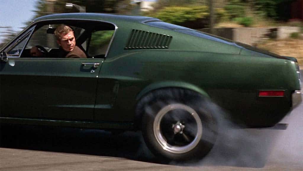 Steve McQueen - hace girar las ruedas en 68 Bullitt