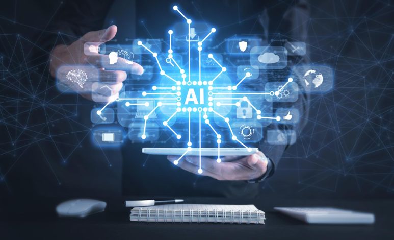 Freepik adrianik.h90 AI on Circuit board - كيف أحدث الذكاء الاصطناعي ثورة في الصناعة المصرفية الكندية