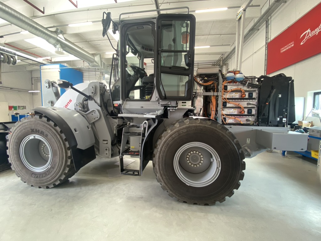 All-electric wheel loader at Danfoss