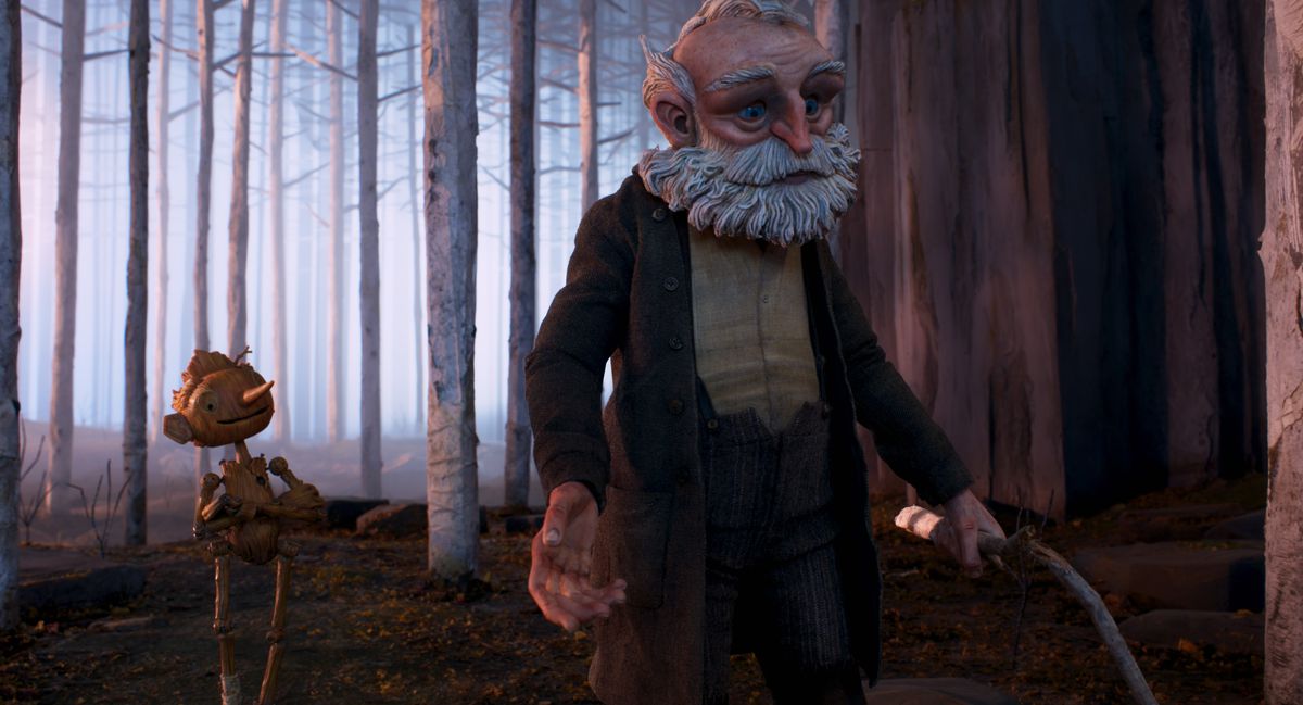 Pinocchio, một con rối gỗ với những cành cây lạc khỏi chuồng, đi theo Geppetto, một ông già với bộ râu trắng, xuyên qua một khu rừng