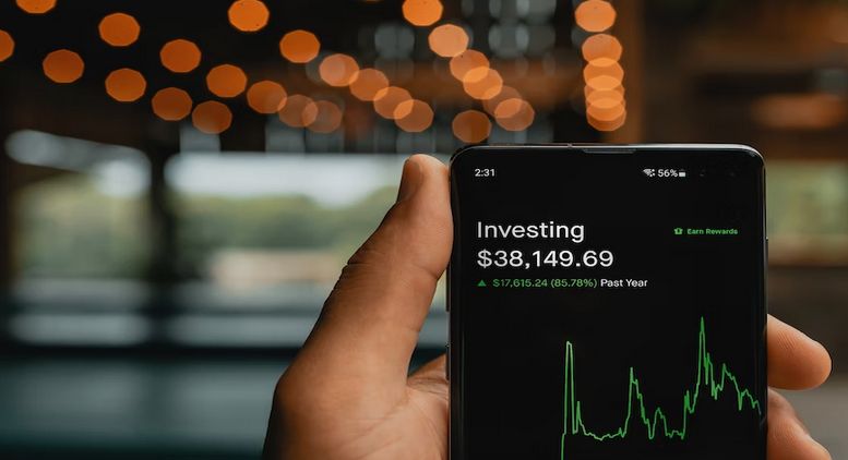 Image Unsplash PiggyBank - Investing Your Money: An Easy Guide For Beginners