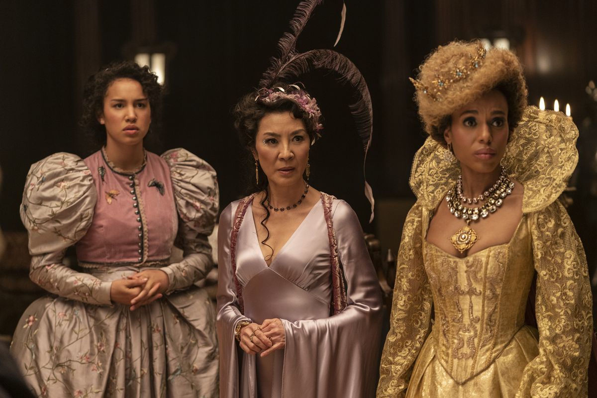 Sofia Wylie, Michelle Yeoh, and Kerry Washington wear fancy dresses in The School for Good and Evil.