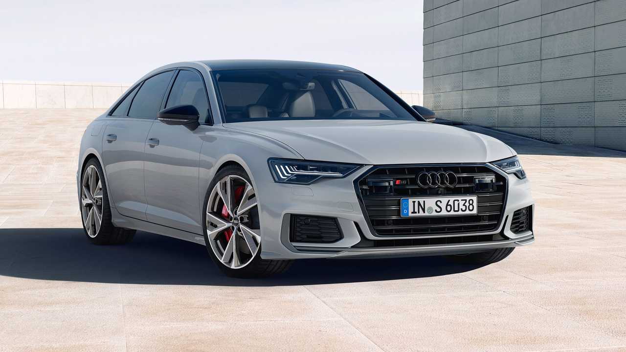 2023 Audi S6 Design Edition package Front Angle