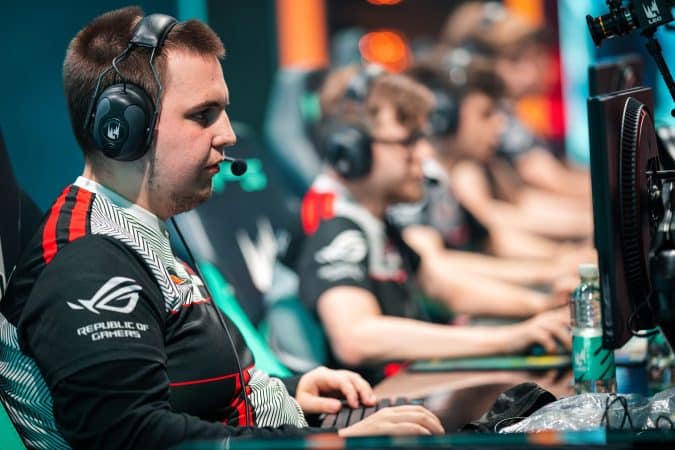 Irrelevant, the Toplaner for SK Gaming