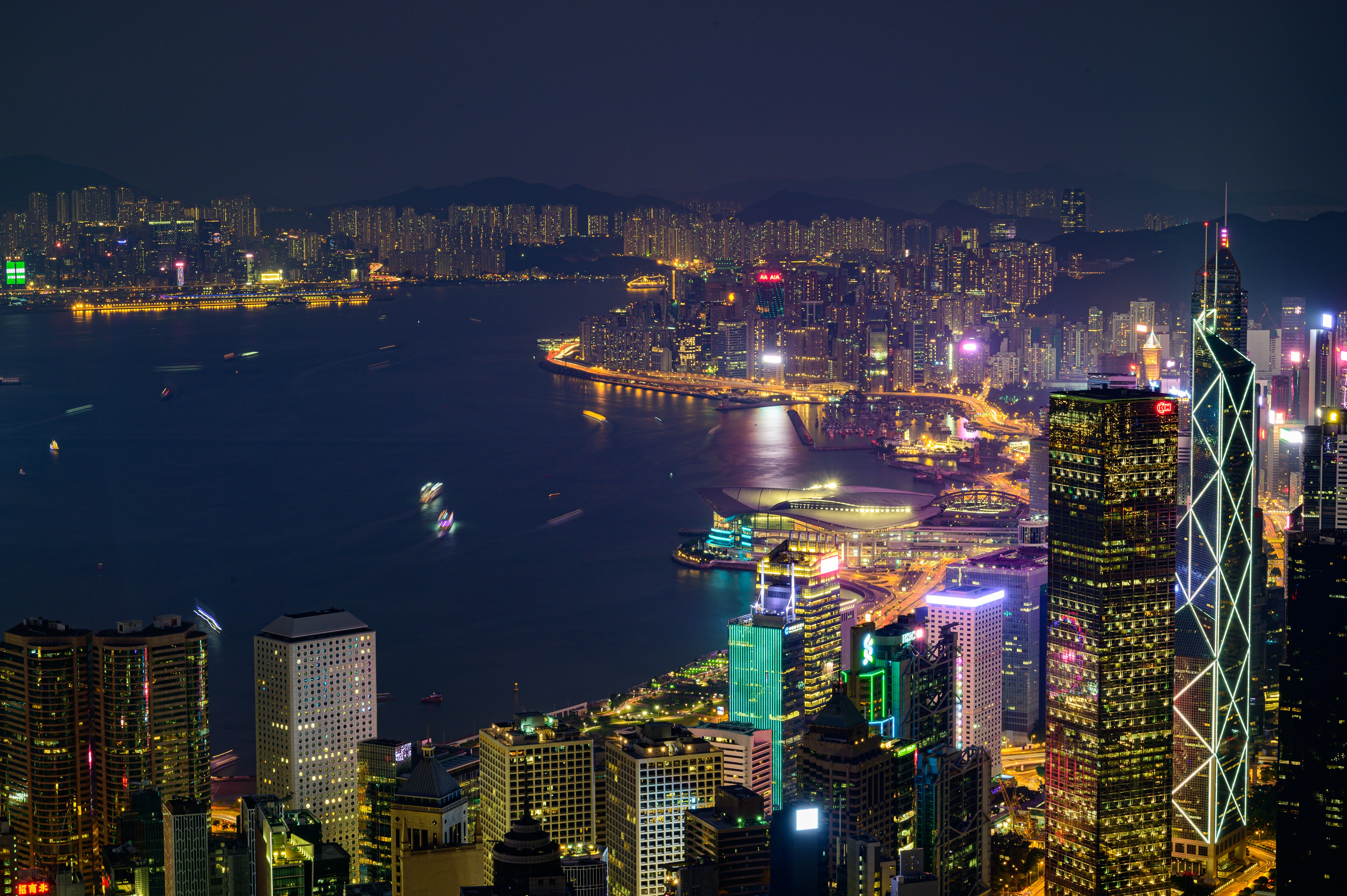 홍콩, 차세대 핀테크에 두 배로 투자