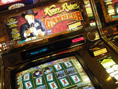 Een gokautomaat van Kenny Rogers The Gambler