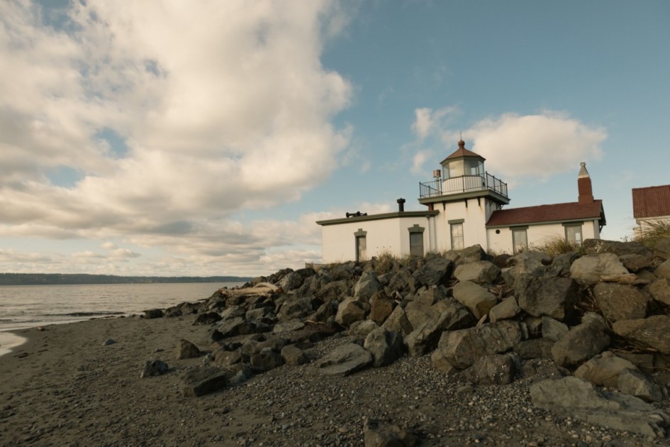 Seattle'daki Discovery Park'taki West Point Deniz Feneri