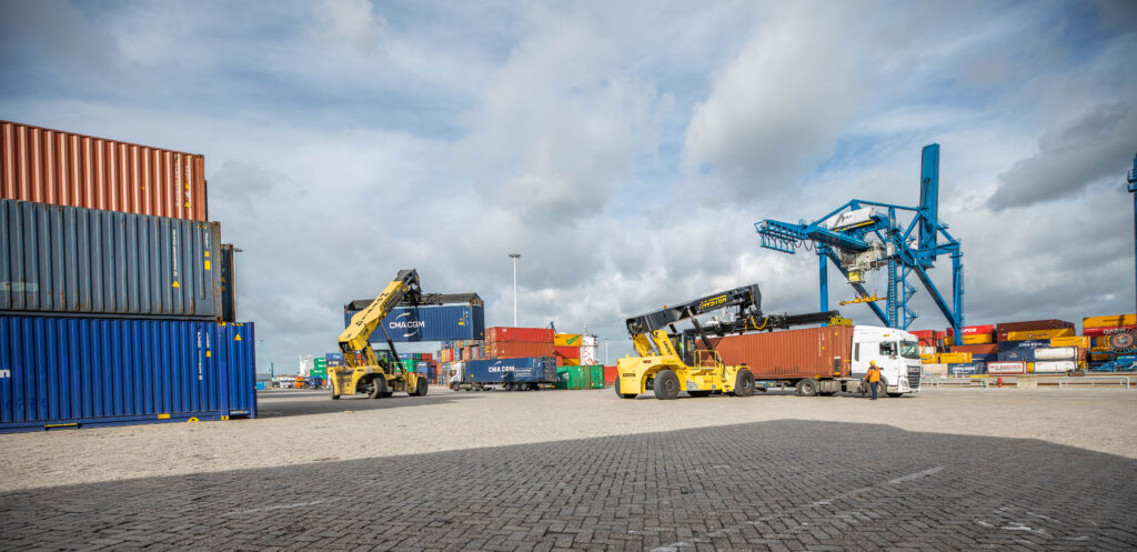 Logistiek BedrijfAlternatieve brandstofvoorziening voor dieselvorkheftrucks