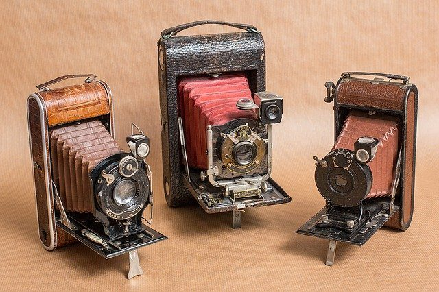 sell antique cameras and lenses