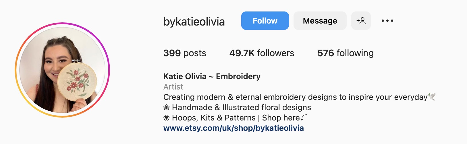 Etsy ショップ向けのクリエイティブな Instagram バイオ アイデア、ケイティ オリビア