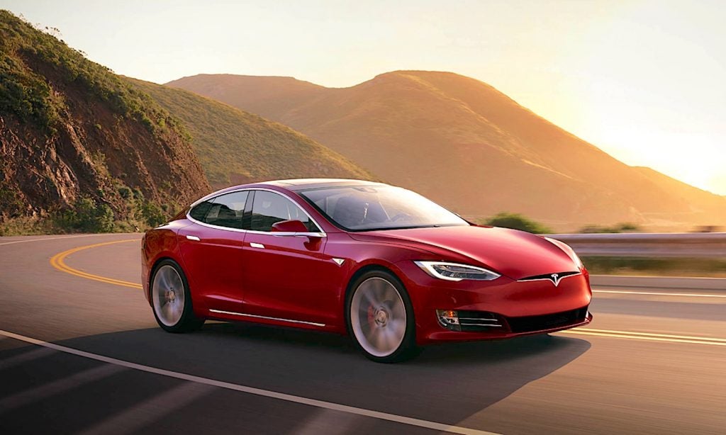 2020 Tesla Model S rijden