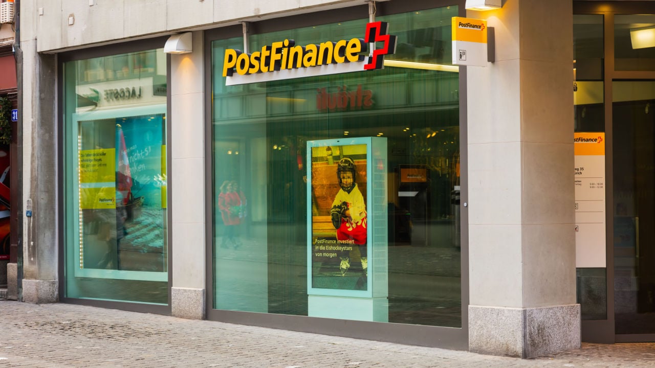El gigante bancario estatal suizo Postfinance ofrecerá servicios criptográficos