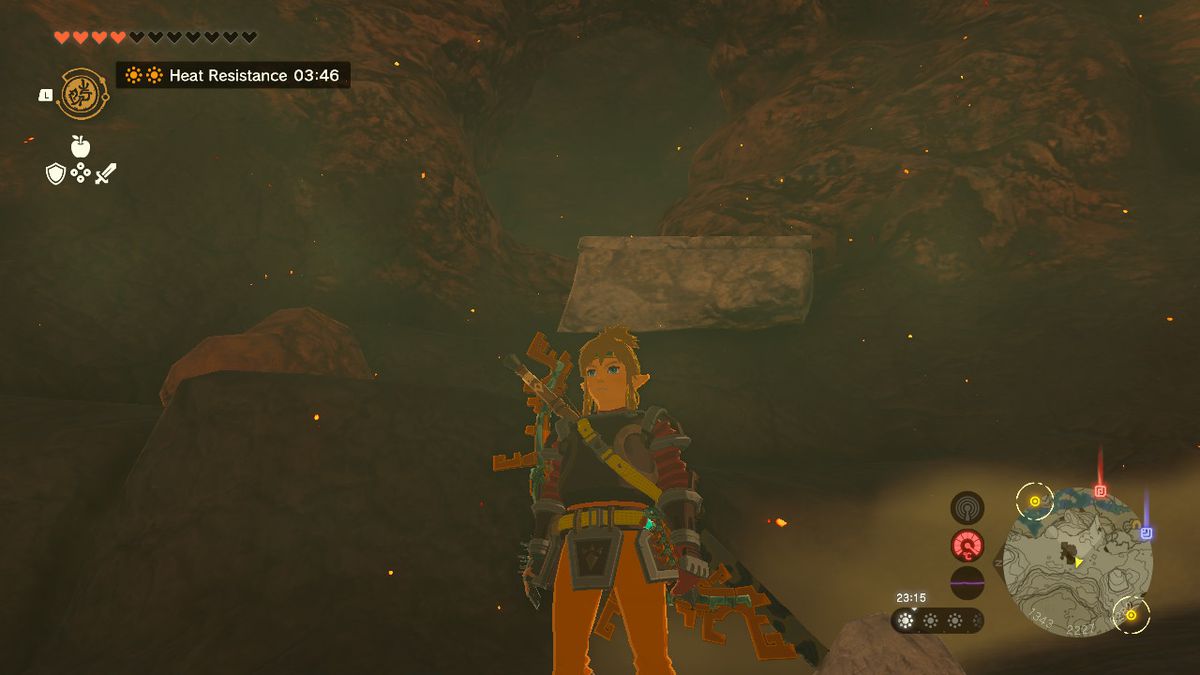 Link, Zelda Tears of the Kingdom'daki Goronbi Nehri Mağarası'nın girişinde duruyor.
