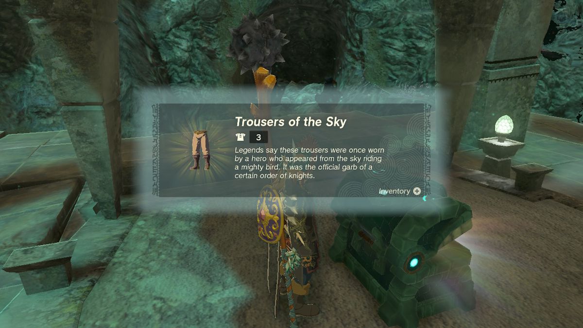 Link opent een kist met daarin de broek van de lucht in Zelda Tears of the Kingdom.