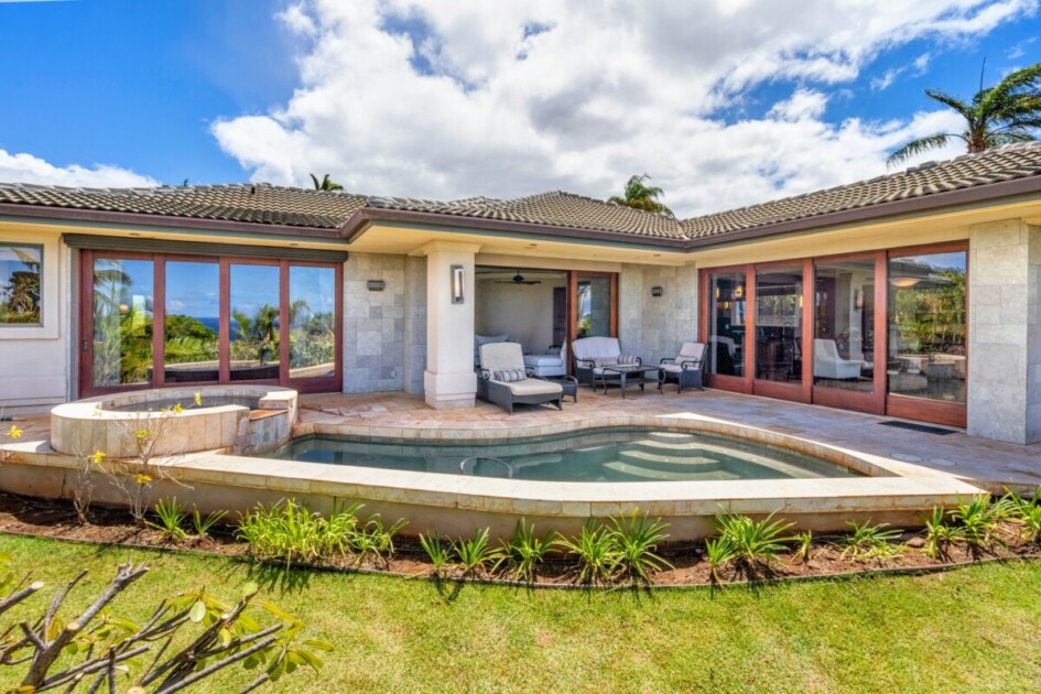 Ngôi nhà ở Hawaii có hồ bơi