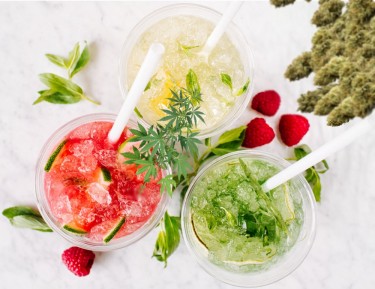 CANNABIS SMOOTHIES FOR THE SUMMER