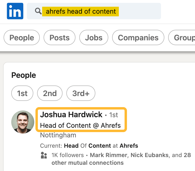 Buscando a nuestro jefe de contenidos en LinkedIn