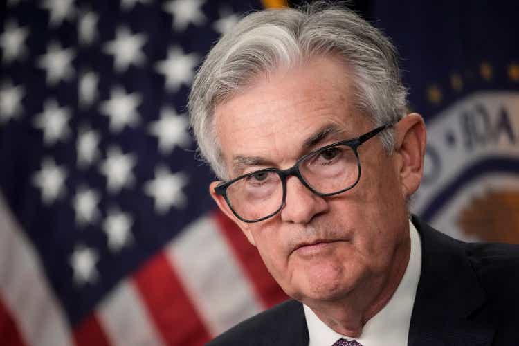 Chủ tịch Cục Dự trữ Liên bang Powell tổ chức họp báo về thông báo lãi suất