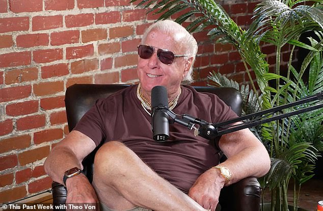 Ric Flair contó la hilarante historia mientras hablaba con el comediante Theo Von.