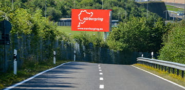 Almanya'nın Ünlü Nurburg Yarış Pisti