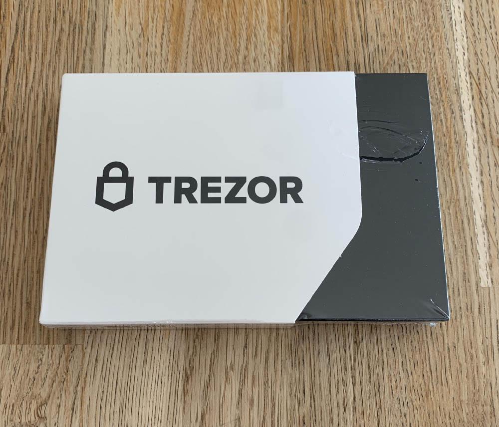Trezor-аппаратный кошелек