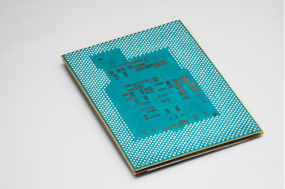 Fig. 1: BGA side of assembled glass substrate test chip. Source: Intel