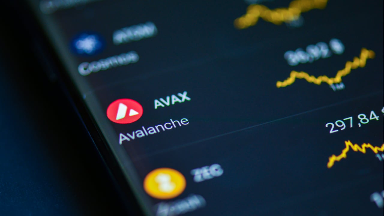 Análisis técnico: AVAX entra en Crypto Top 10, mientras NEO, THETA también ganan