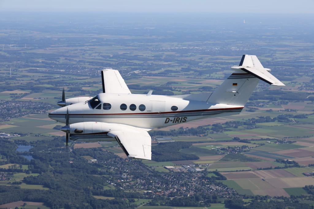 The King Air F90, with its workstations in the rear cabin, provides an ideal airframe for LFTE training.