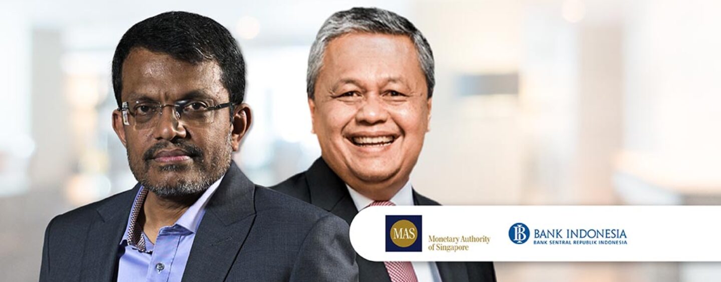 Ravi Menon y Perry Warjiyo presentan la vinculación del código QR entre Singapur e Indonesia