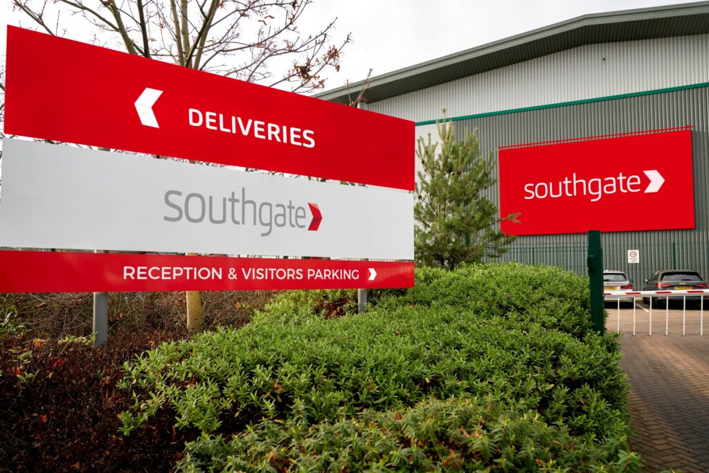 Logistics BusinessSouthgate Repositions Erbjudande till kunder