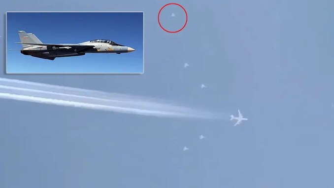 F-14 begeleidt Poetin