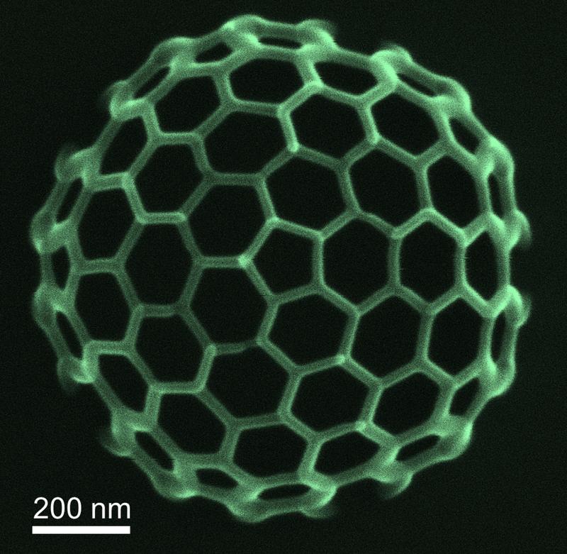 Bu top bireysel nanotellerden oluşuyor