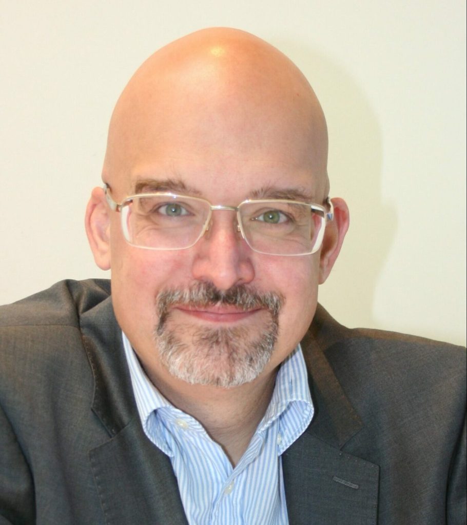 Asparuh Koev Director General de Transmetrics
