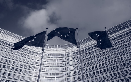 Unsplash Christian Lue Comisión de la UE - La UE aboga contra el control del mercado de las grandes tecnologías
