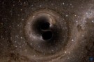 Imagen simulada de dos agujeros negros chocando