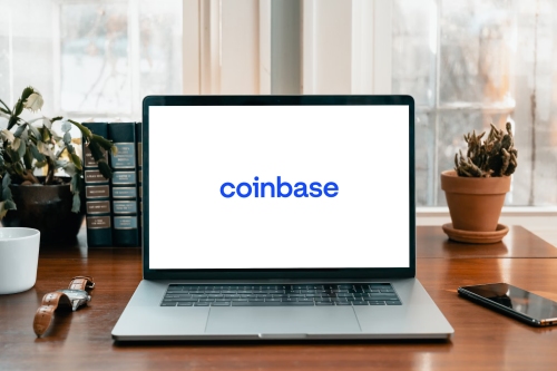 Unsplash PiggyBank Coinbase - Jury to Decide on SEC's Claims Against Crypto Exchange