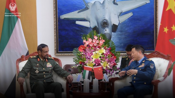 Förenade Arabemiraten och Kina vill öka det militära samarbetet