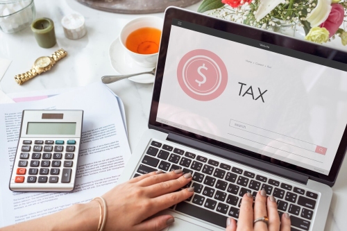 Freepik rawpixel.com taxes - Canada's Capital Gains Tax Hike Moves Forward